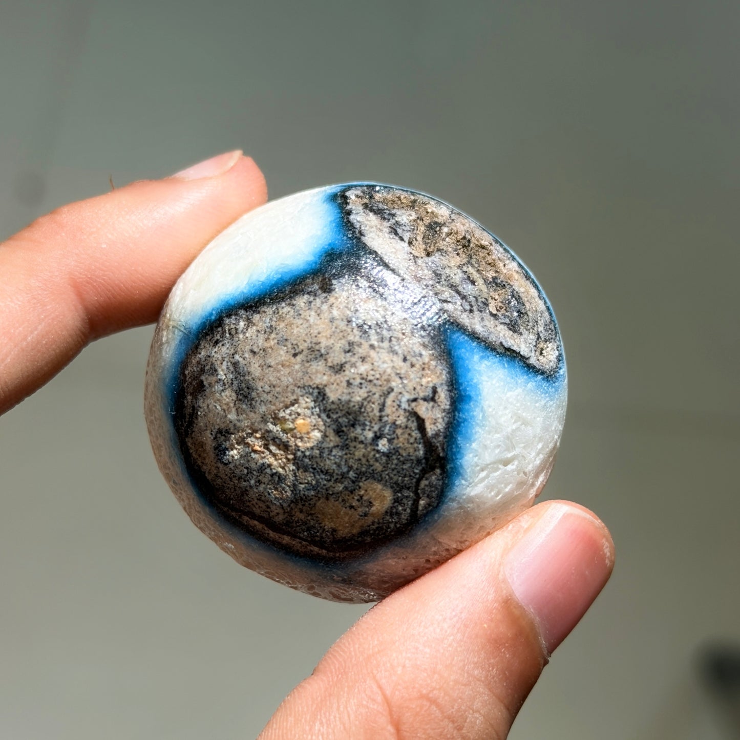 Glacierite Spheres (1KG)