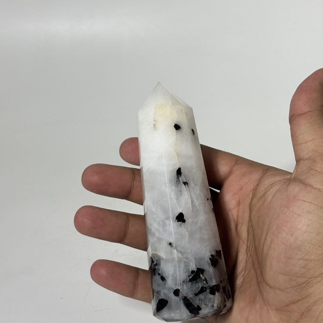 Tourmaline in Quartz Towers (1KG)