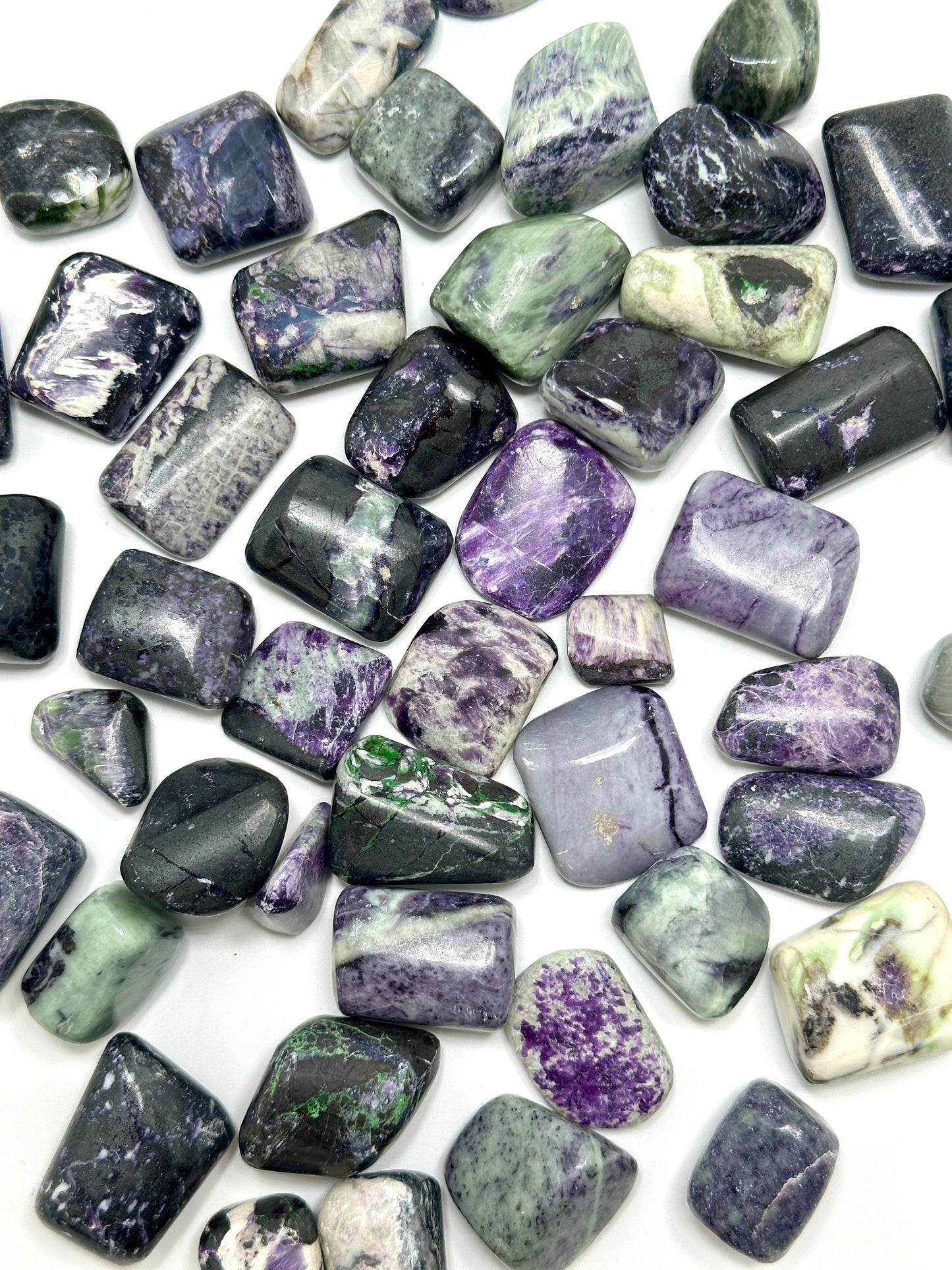 Kammererite Tumbles image 1