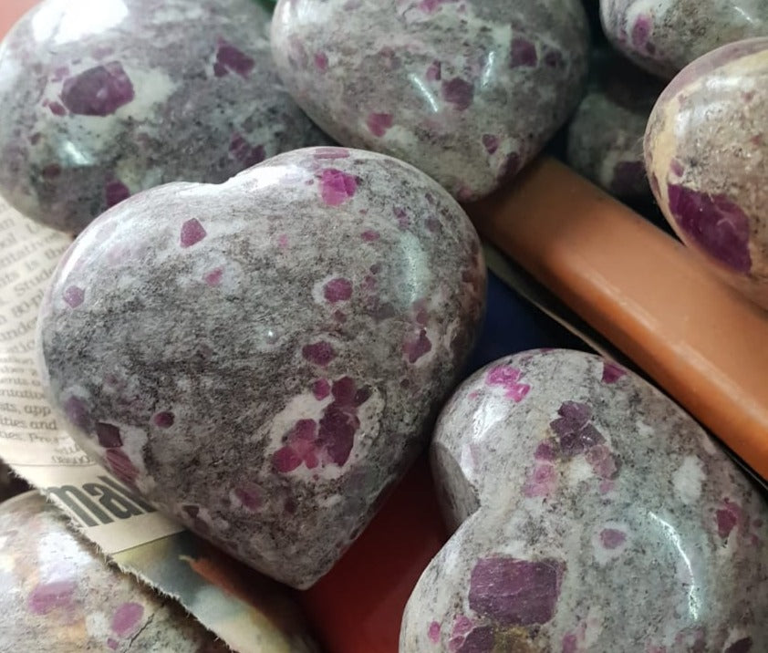 Ruby Matrix Hearts(Big Sized 50-55 mm).jpg image 1