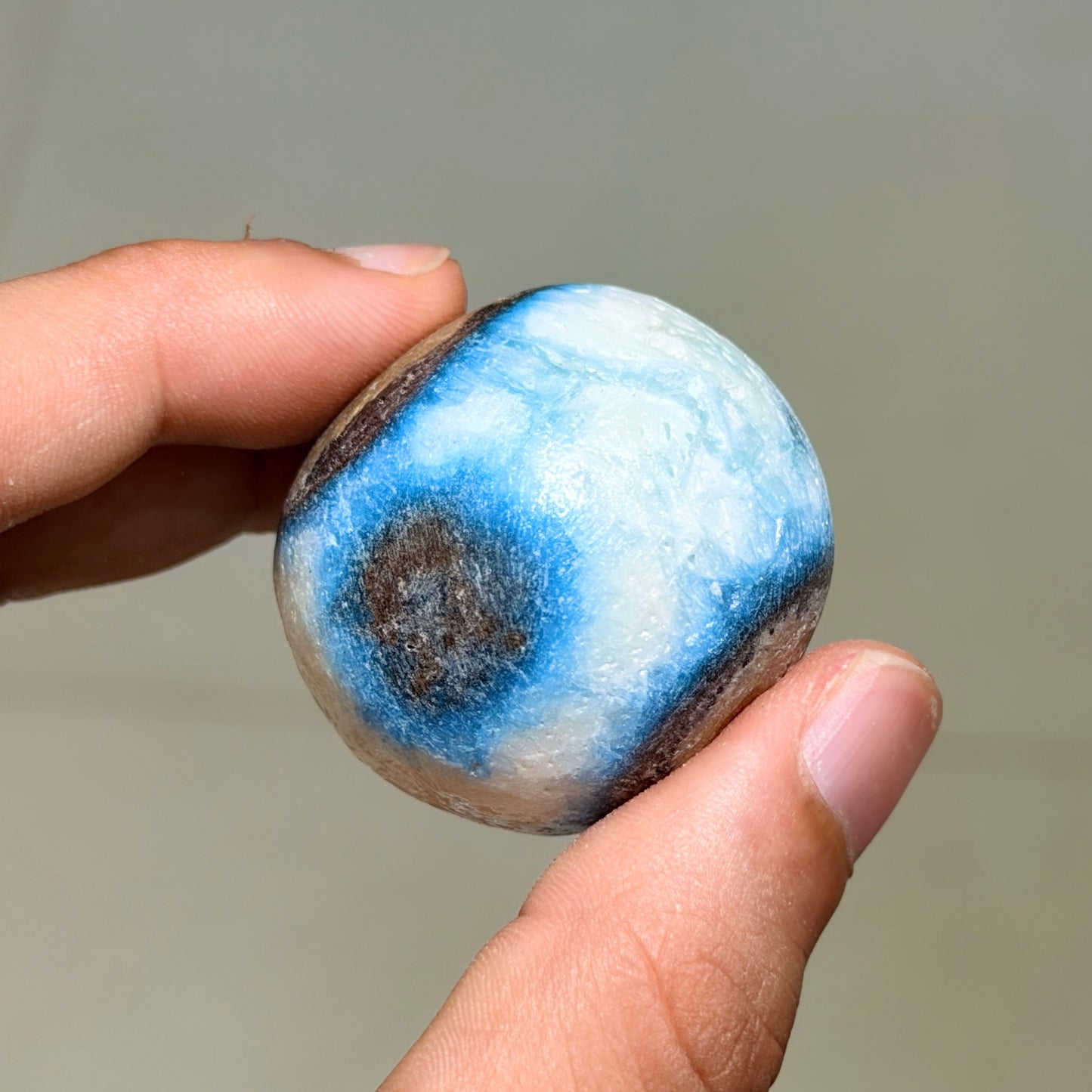 Glacierite Spheres (1KG)