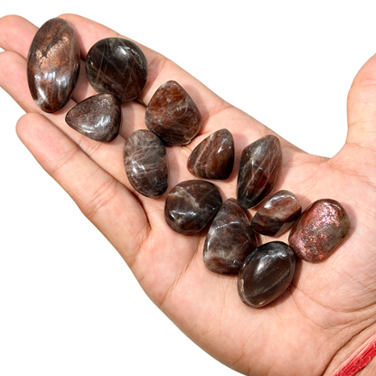 Arusha Sunstone with Iolite Tumbled Stones (1KG)