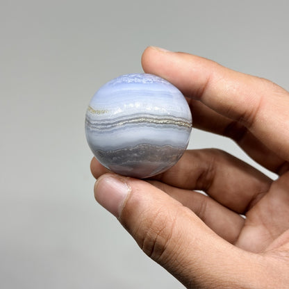 Blue Lace Agate Spheres (1KG)