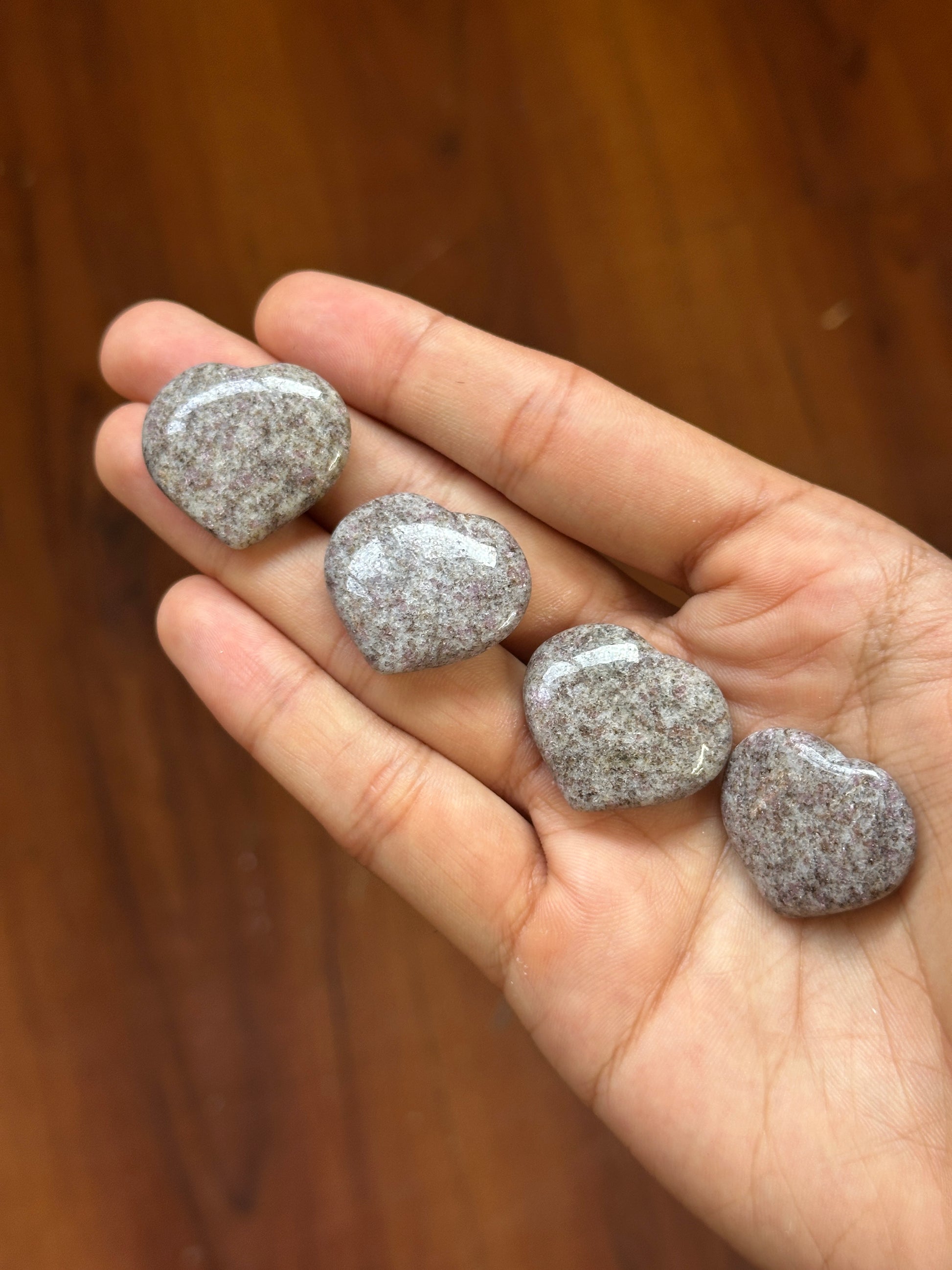 Mini Rhyolite Hearts image 0