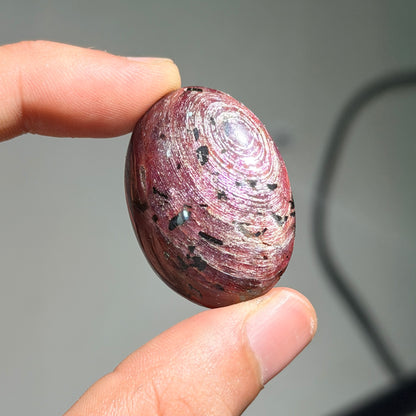 Star Ruby Mini Palmstones