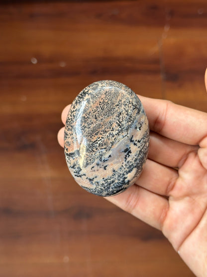 Dendritic Jasper image 1