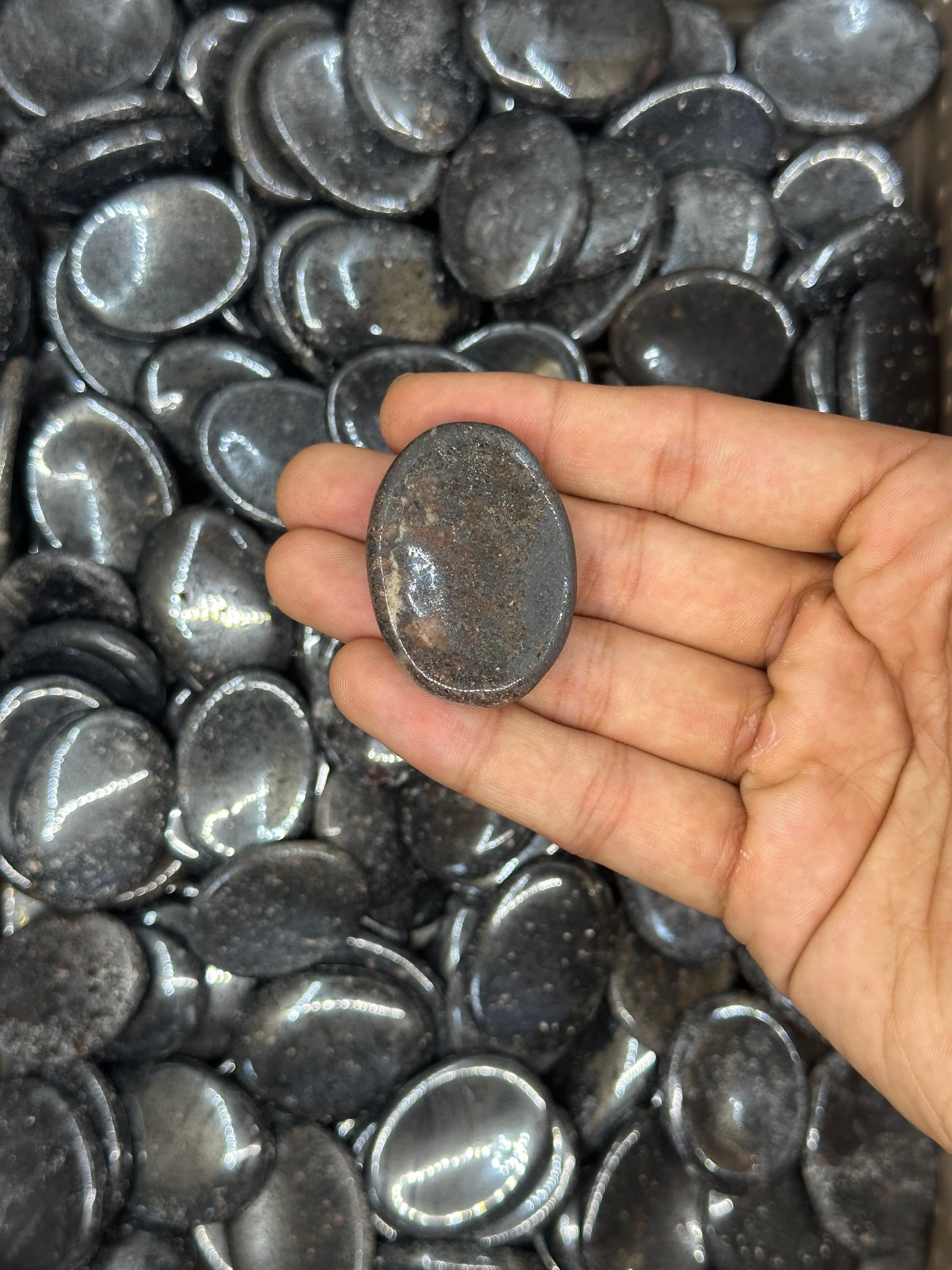 Larvakite image 7
