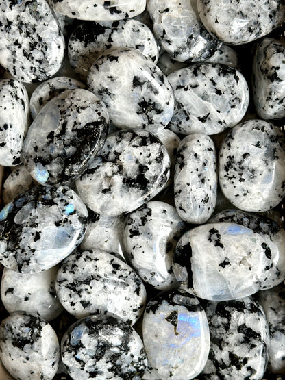 Rainbow Moonstone image 6