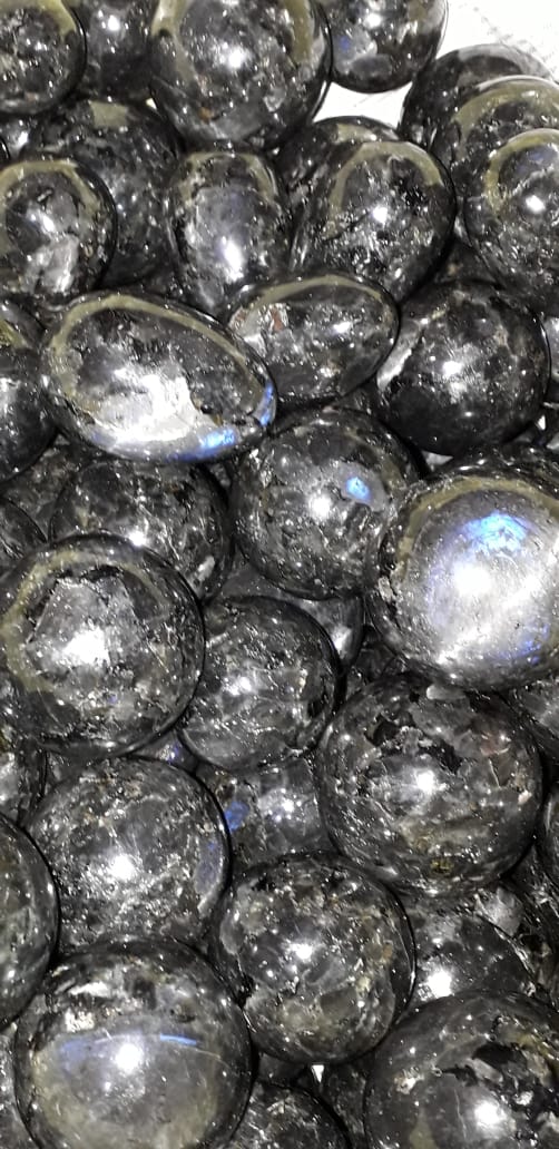 Larvikite/Black/Emerald Pearl image 0