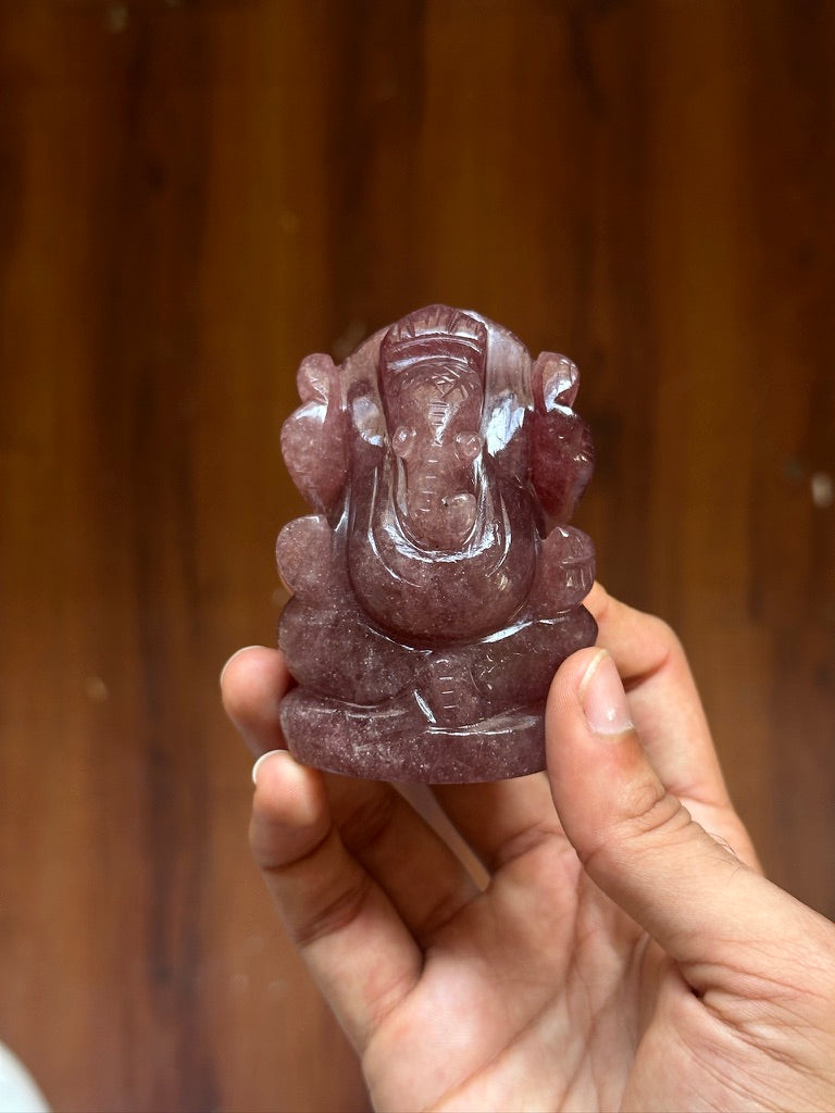 Strawberry Quartz Ganesh image 1
