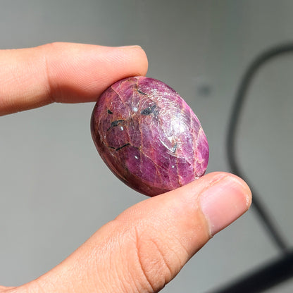Star Ruby Mini Palmstones