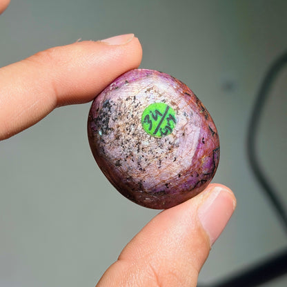 Star Ruby Mini Palmstones