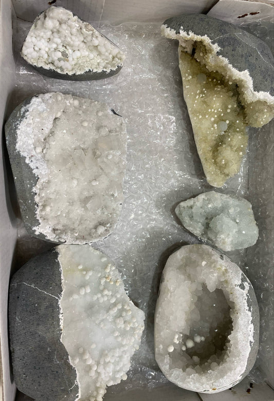 Gyrolite Mineral - 2.44 kg 6 pcs