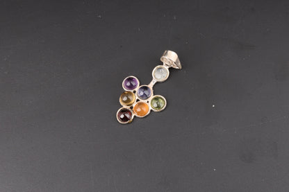 7 Chakra Gemstone Pendants 7