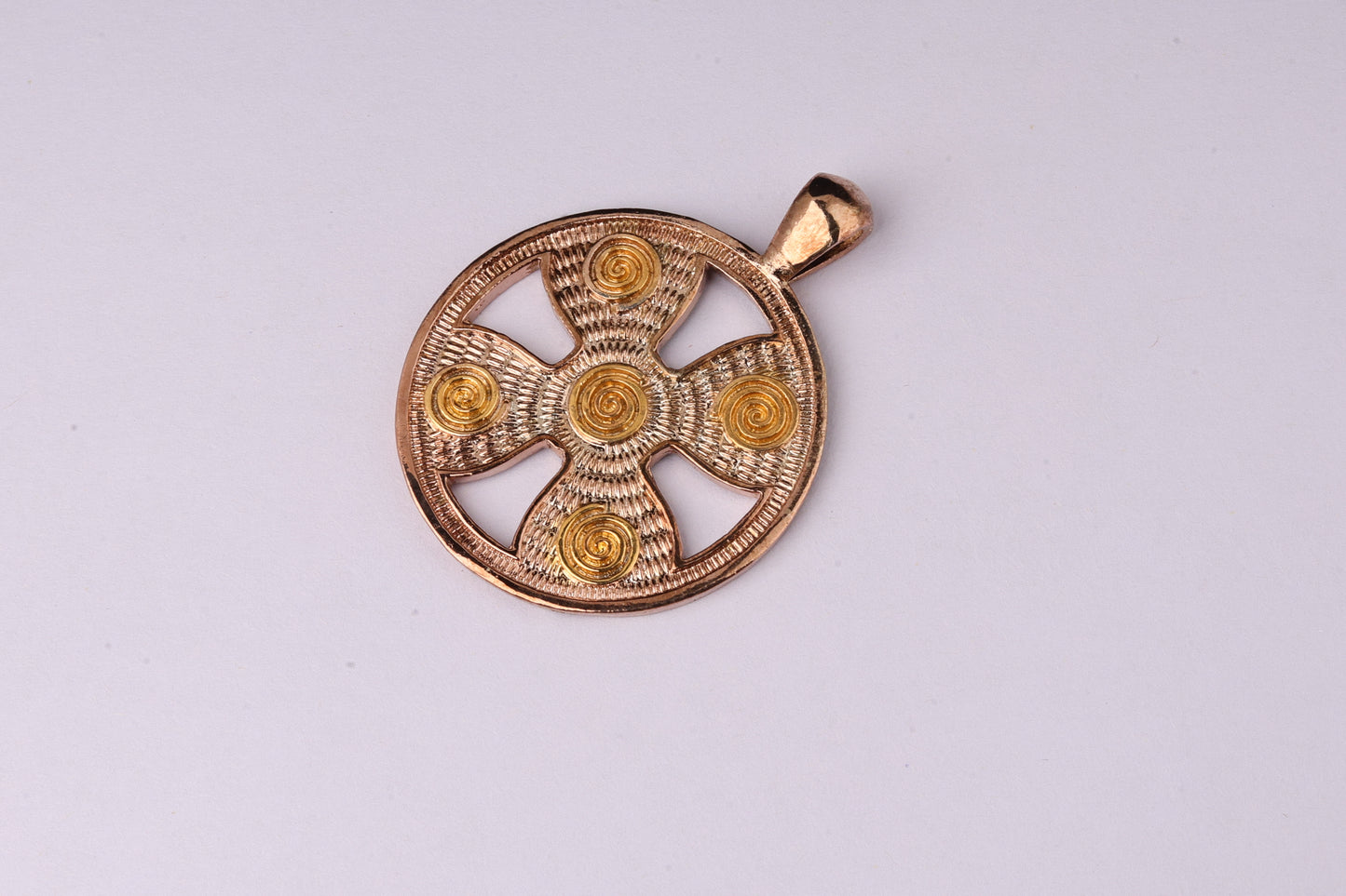Metal Gold Tone Pendants