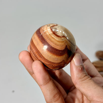 Wave Dolomite Sphere (1KG)