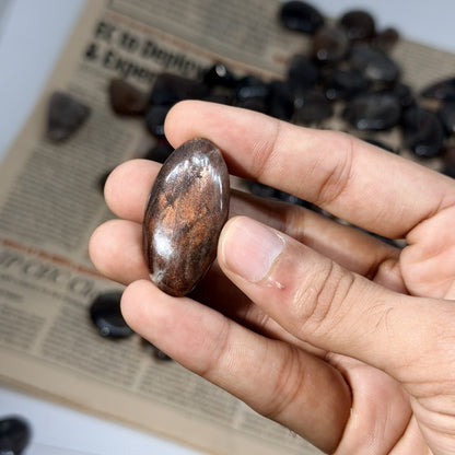 Arusha Sunstone with Iolite Tumbled Stones (1KG)