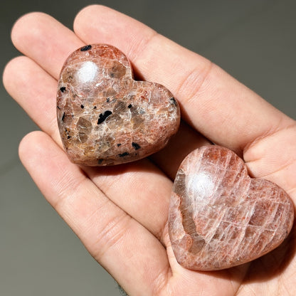 Confetti Sunstone Hearts (1KG)