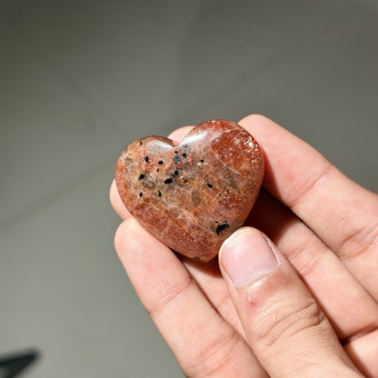 Confetti Sunstone Hearts (1KG)