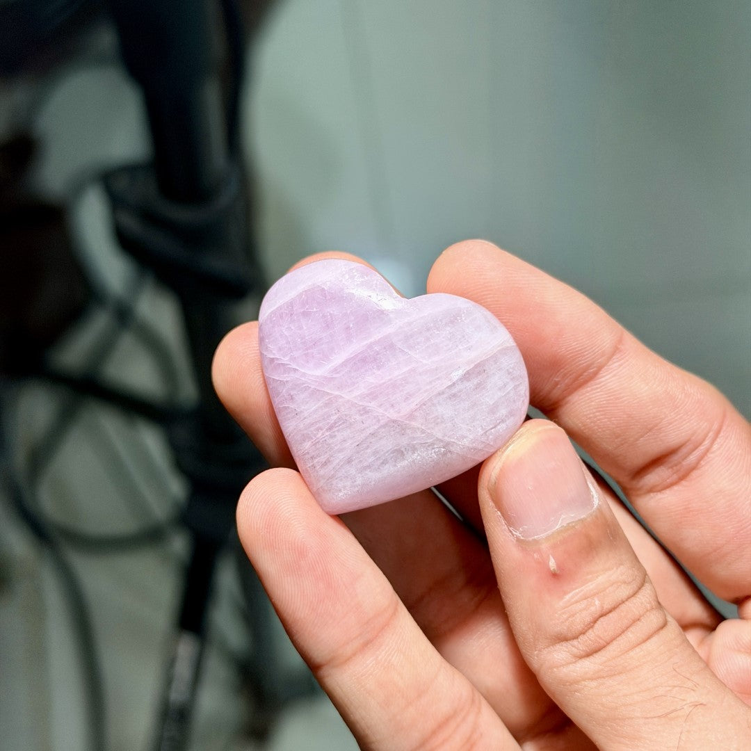 Kunzite Palmstone (1KG)
