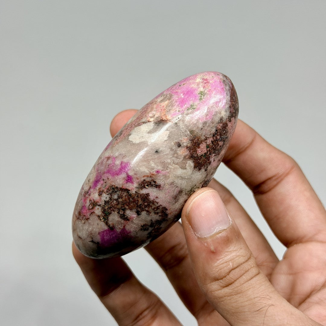 Cobalto Calcite Shivalingam(1KG)