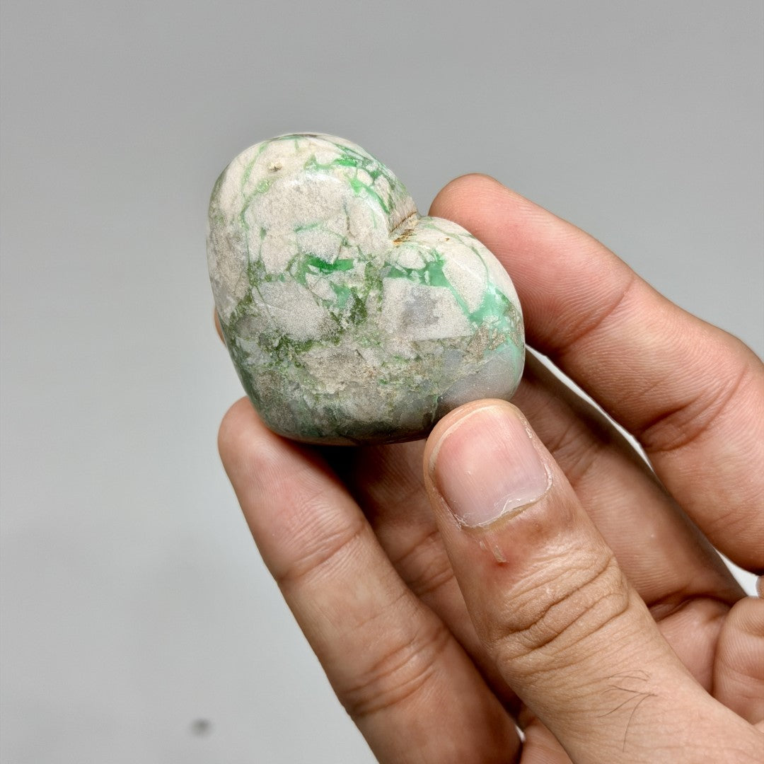 Variscite Hearts (1KG)