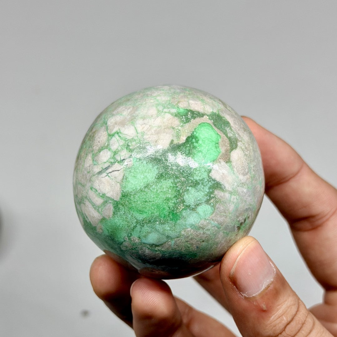 Variscite Spheres (1KG)