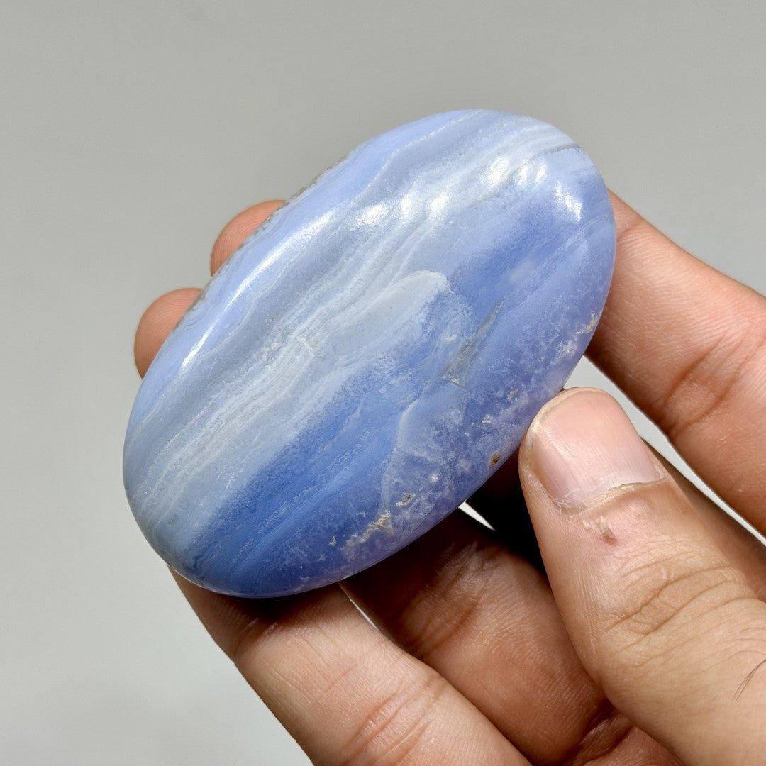 Blue Lace Agate Palmstone (1KG)