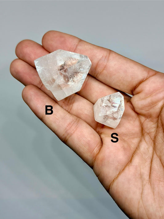 Apophyllite Tips