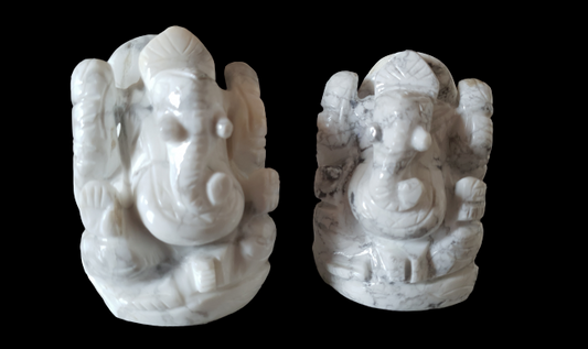 Howelite Mini Ganeshas image 0