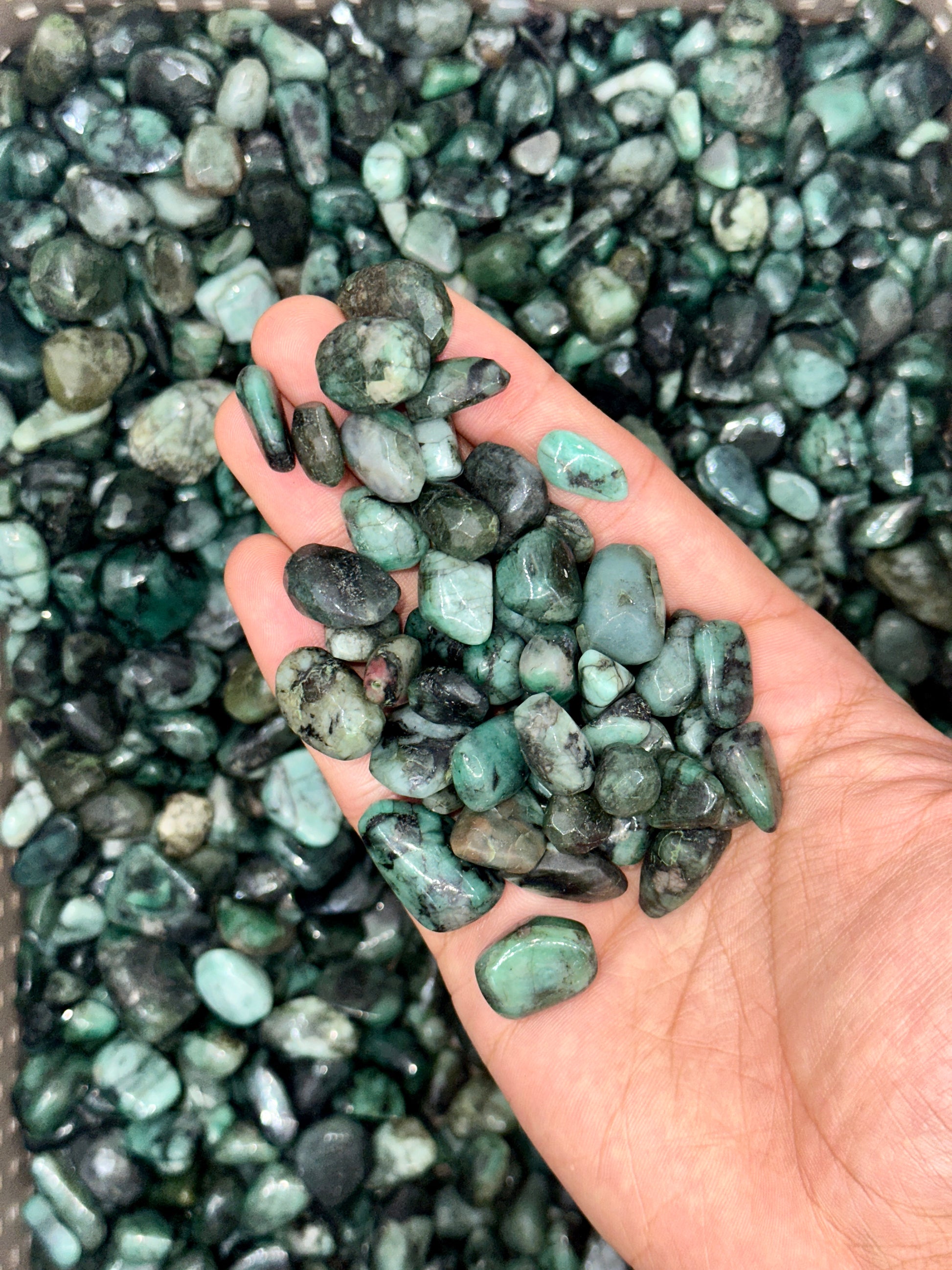 Emerald Tumble image 2