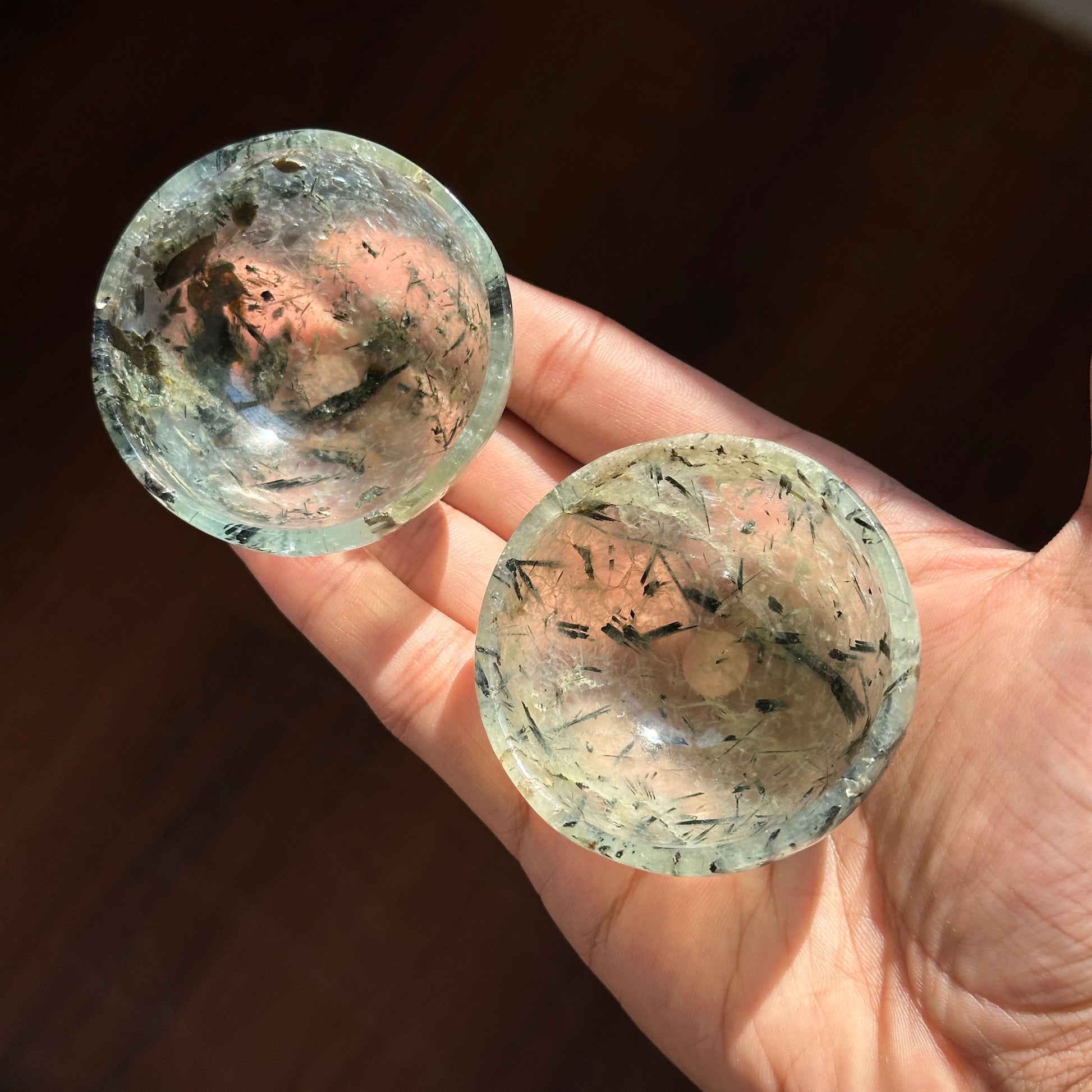 Prehnite Bowl image 0