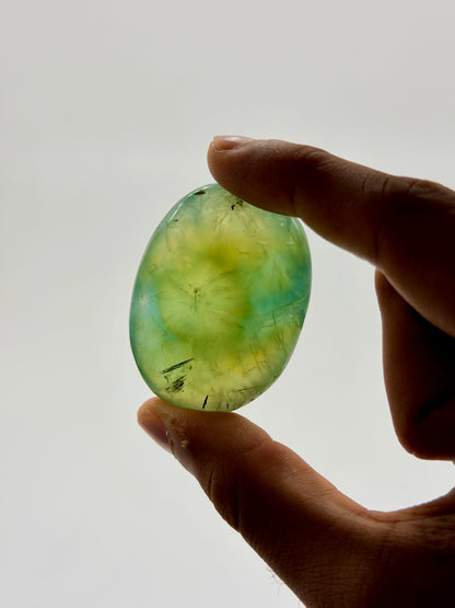 Prehnite Palmstone