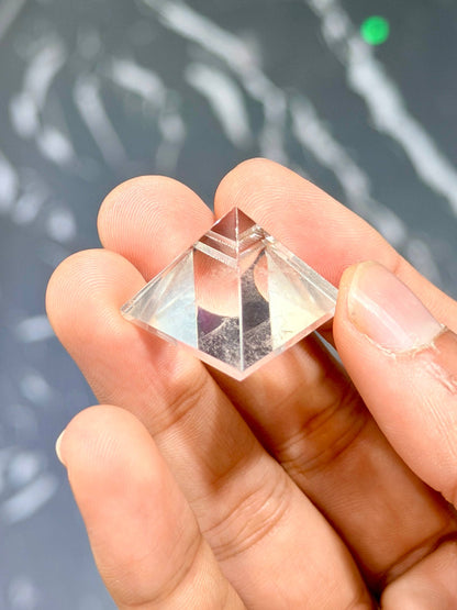 AAA Clarity Himalayan Quartz Mini Pyramid