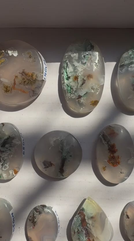 Aquadite Cabochons - 37pcs, 167g