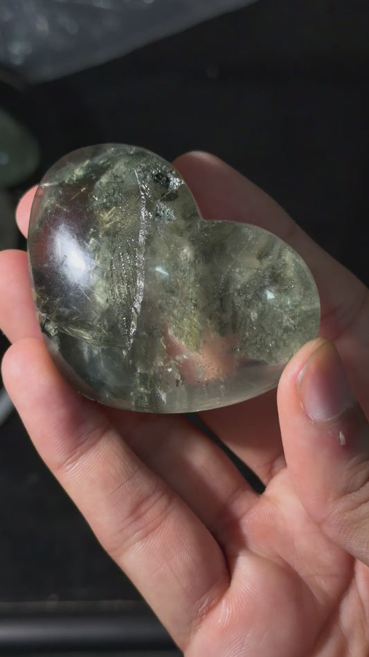 Himalayan Quartz Hearts (1KG)