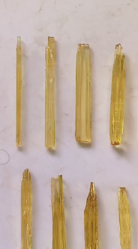 Beryl var. Heliodor Lot
