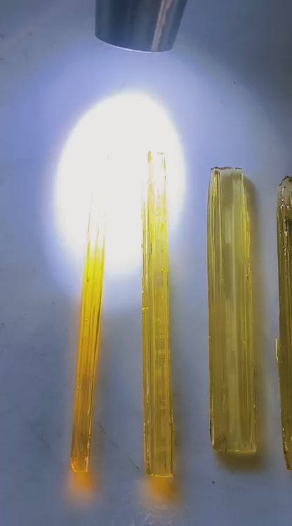 Beryl var. Heliodor Lot