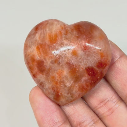 Sunstone Hearts (1KG) (AAA - Deep Red Schiller)