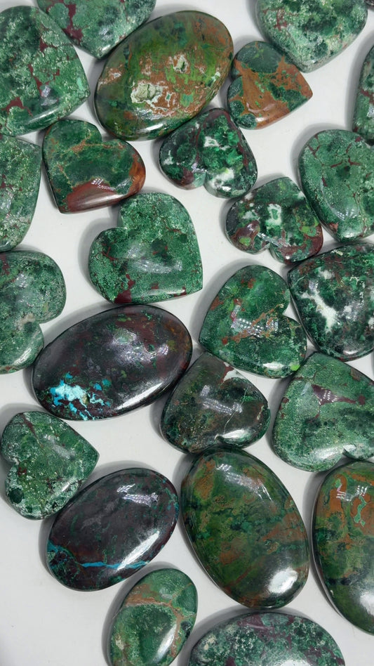 Australian Malachite Palmstone (1kg)