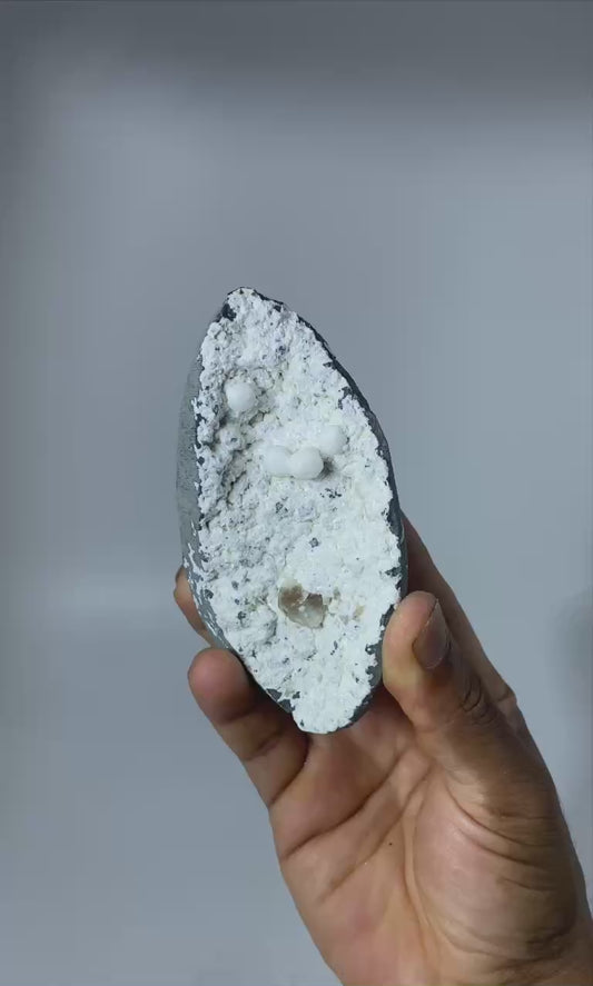 Gyrolite Mineral - 1.7 kg 9 pcs