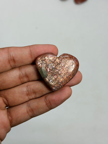 Confetti Sunstone Heart