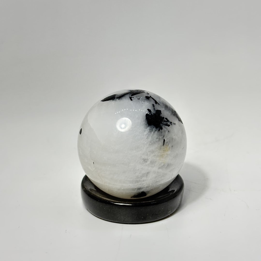 Tourmaline in Quartz Spheres (1KG)